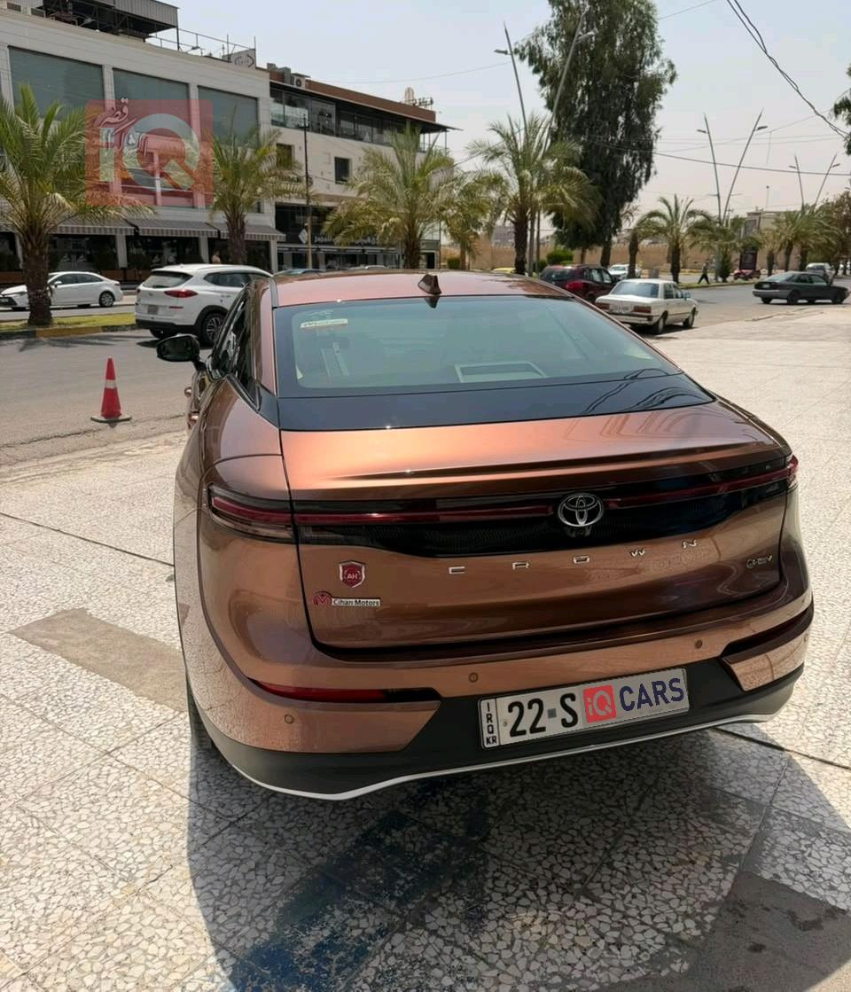 تويوتا كراون